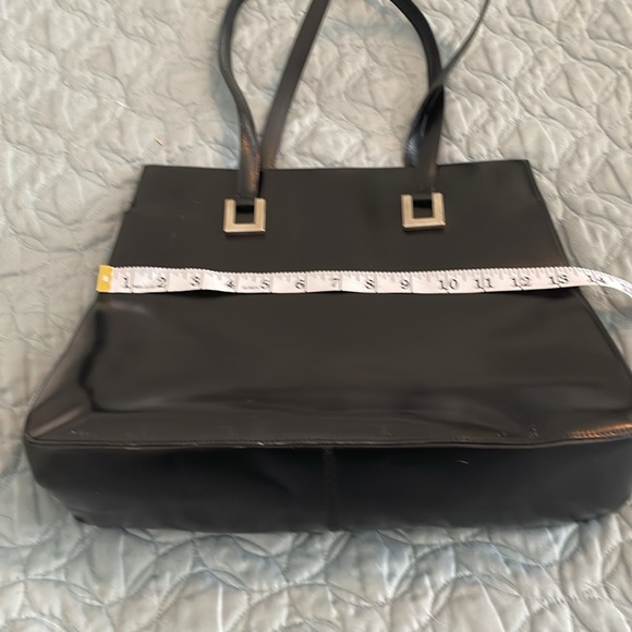 Genny Italian, black leather tote bag preop - Picture 3 of 9